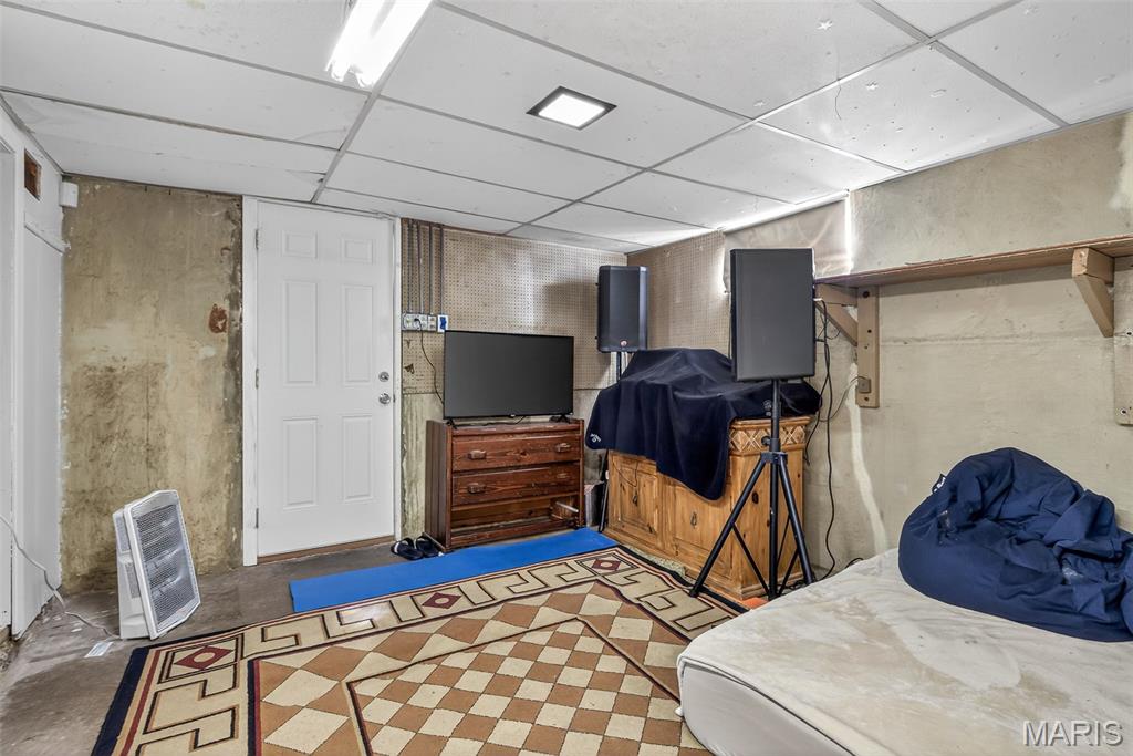 9406 MacKenzie Road Affton, MO 63123 - Photo 28 of 33