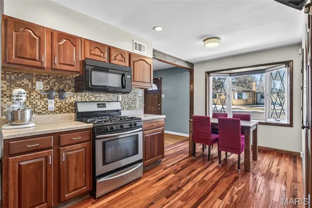 $220,000 | 9406 MacKenzie Road, Affton, MO 63123