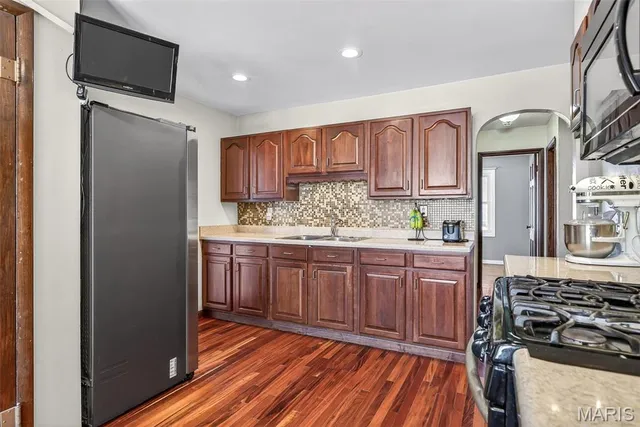 $220,000 | 9406 MacKenzie Road, Affton, MO 63123