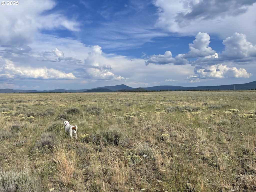 Tableland Road, Unit 900 Chiloquin, OR 97624 - Photo 2 of 10 a view of a lake