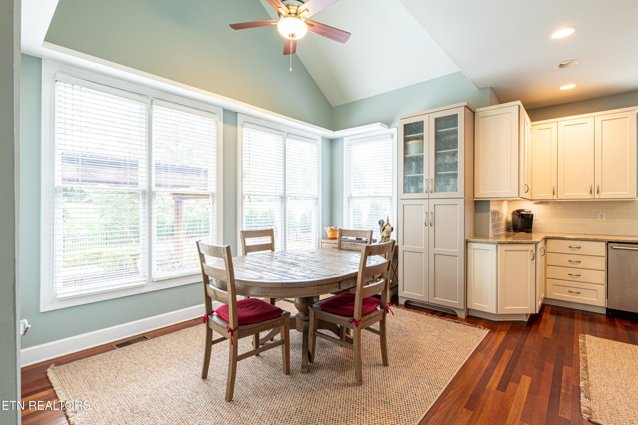12813 Lebel Road Farragut, TN 37934 - Photo 13 of 49 Gallery Image 13