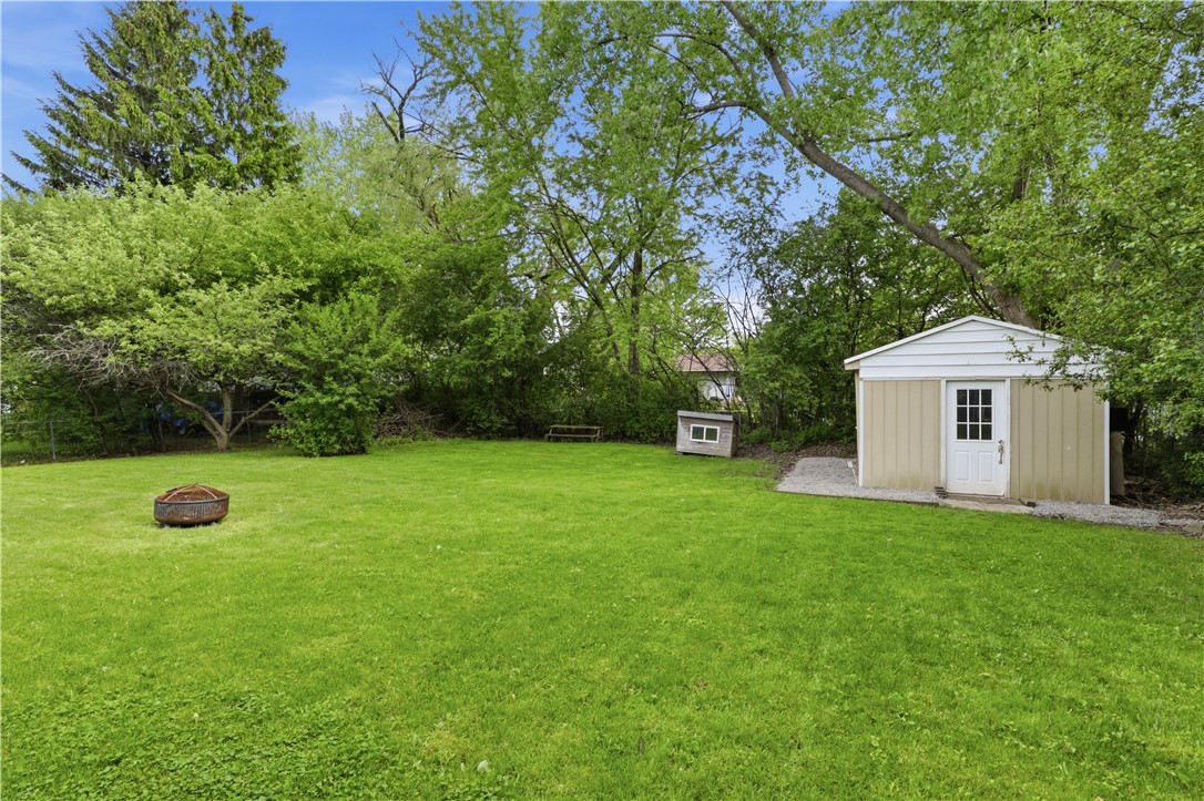 41 Chiltern Road Henrietta, NY 14623 - Photo 9 of 36