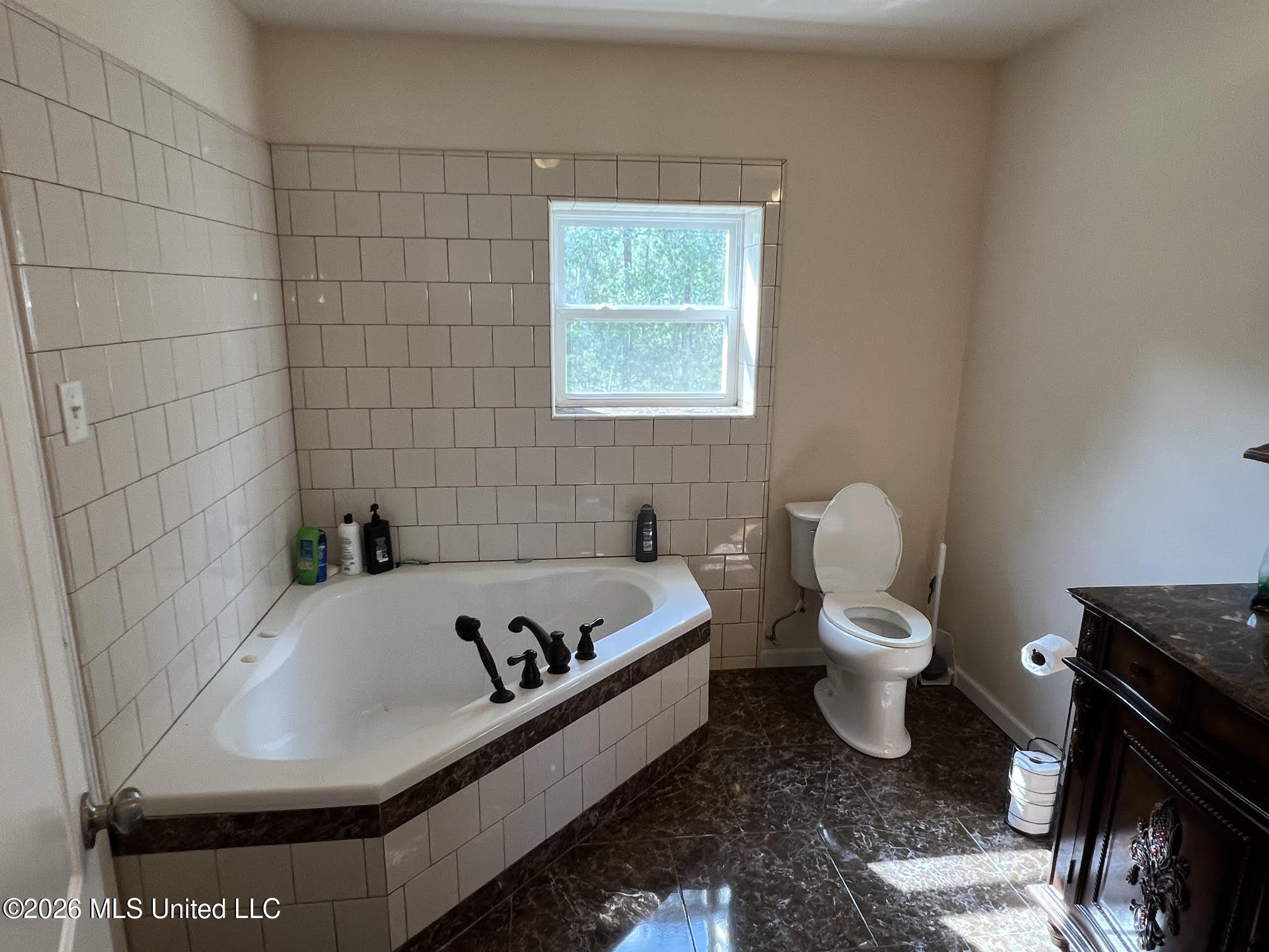 2035 Galere Road Bay St. Louis, MS 39520 - Photo 7 of 9 unnamed (6)