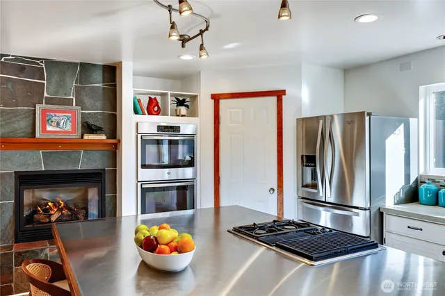 $955,000 | 8128 High School Loop Northeast, Bainbridge Island, WA 98110