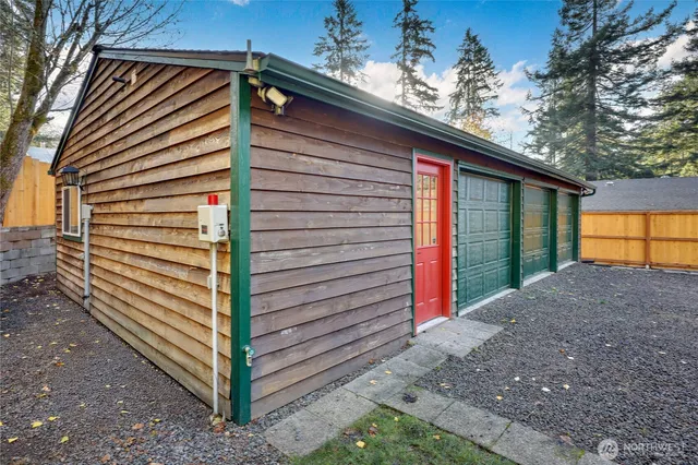 $955,000 | 8128 High School Loop Northeast, Bainbridge Island, WA 98110