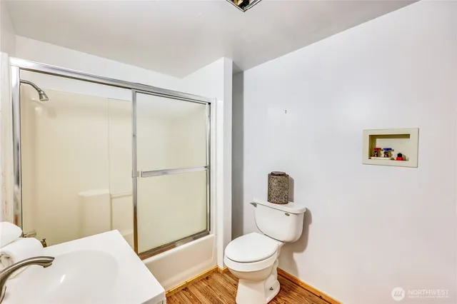 $955,000 | 8128 High School Loop Northeast, Bainbridge Island, WA 98110