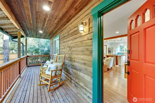 $955,000 | 8128 High School Loop Northeast, Bainbridge Island, WA 98110