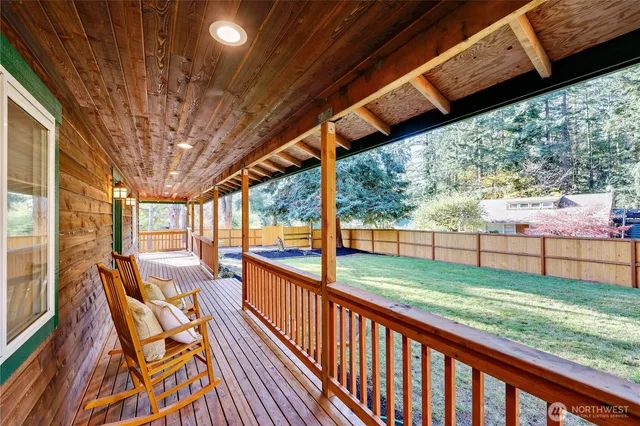 $955,000 | 8128 High School Loop Northeast, Bainbridge Island, WA 98110