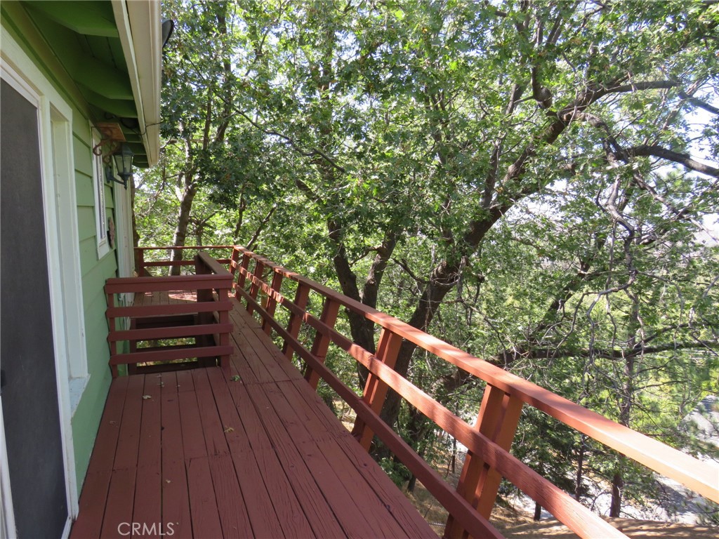 1268 Aleutian Drive Lake Arrowhead, CA 92352 - Photo 25 of 33 a view of balcony with furniture