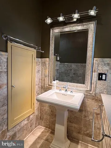 $229,900 | 11 North Wayne Street, Lewistown, PA 17044