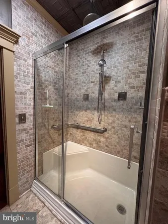 a close view of sink