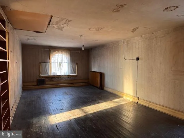 $229,900 | 11 North Wayne Street, Lewistown, PA 17044