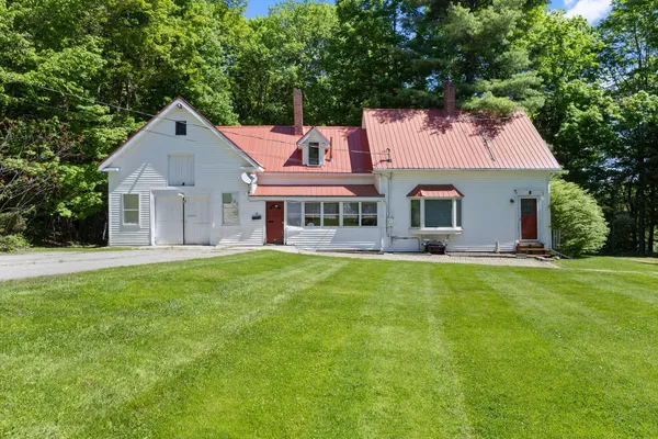 $240,000 | 28 Fountain Street, Gardiner, ME 04345