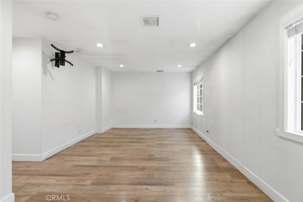 2468 Richelieu Avenue Los Angeles, CA 90032 - Photo 21 of 49