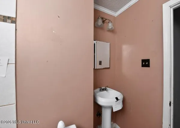 $71,100 | 411 Crider Drive, Brookhaven, MS 39601