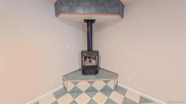 $750,000 | 56100 East 33rd Court, Strasburg, CO 80136