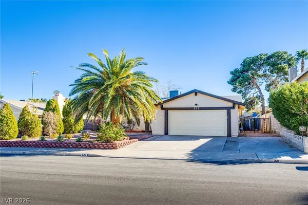 $410,000 | 532 Summit Drive, Henderson, NV 89002