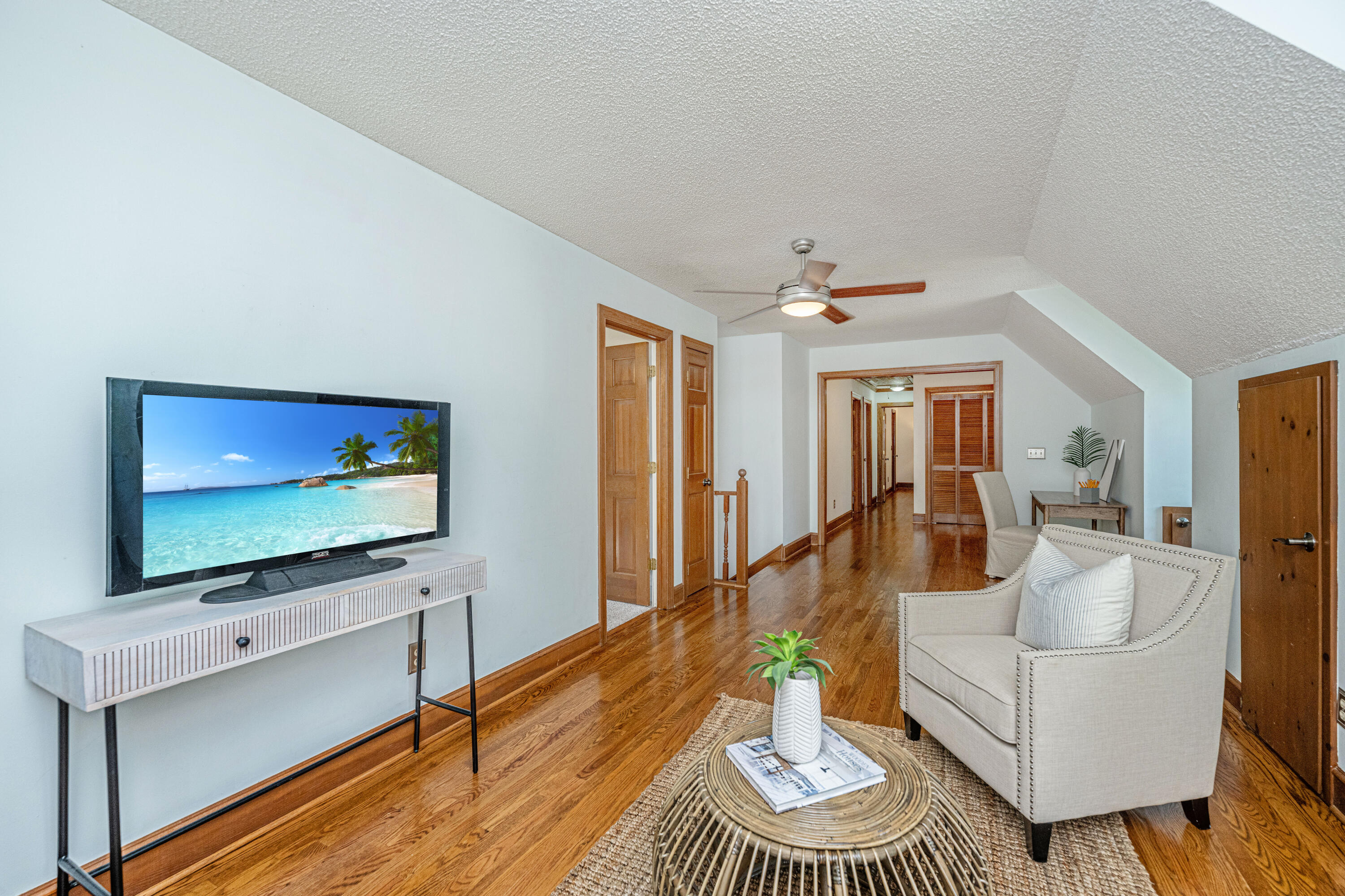 1480 Oak Landing Road Mount Pleasant, SC 29464 - Photo 26 of 49 1480OaklandingRdInt19