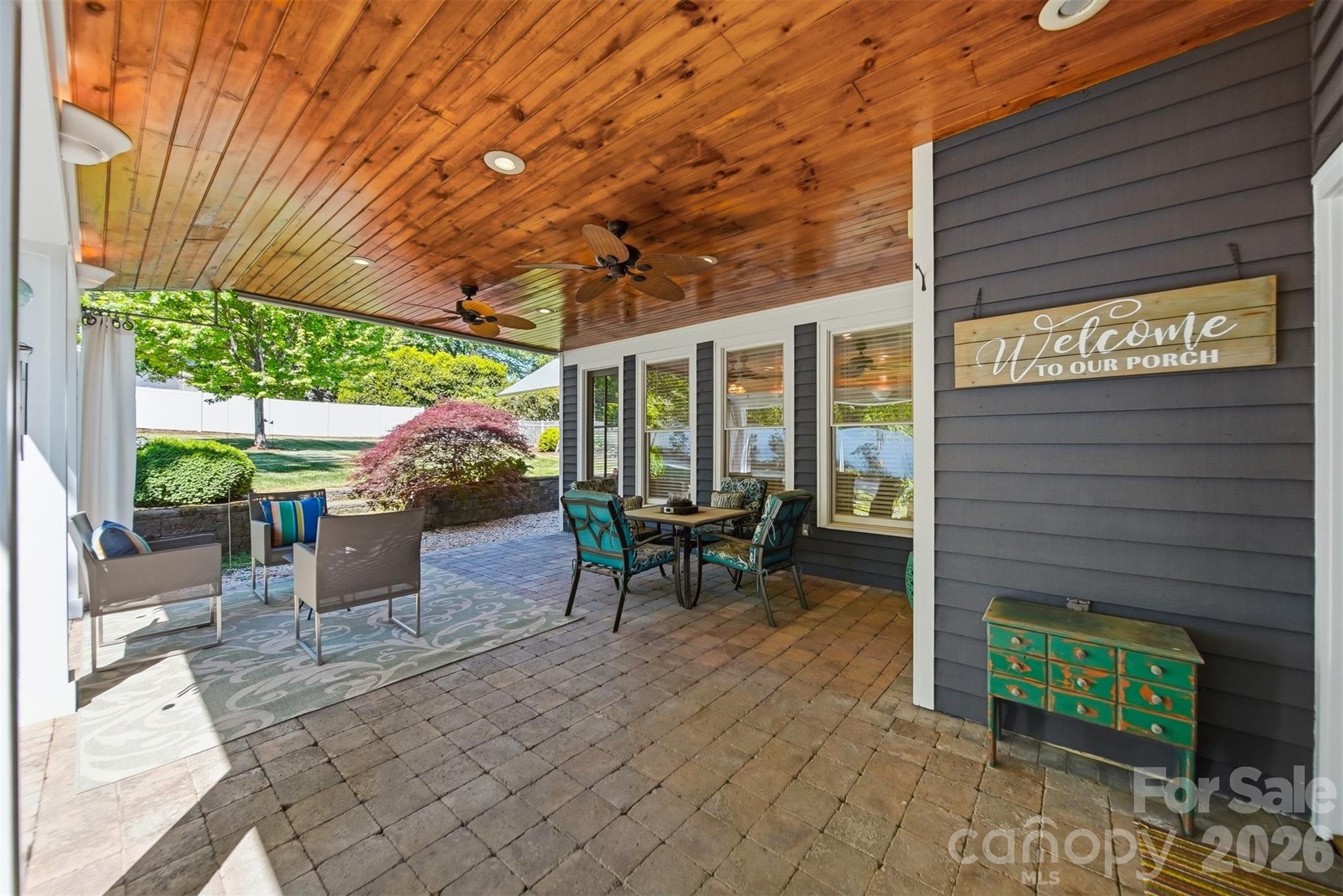 543 5th Street Northwest Hickory, NC 28601 - Photo 33 of 43 a garden view with a seating space