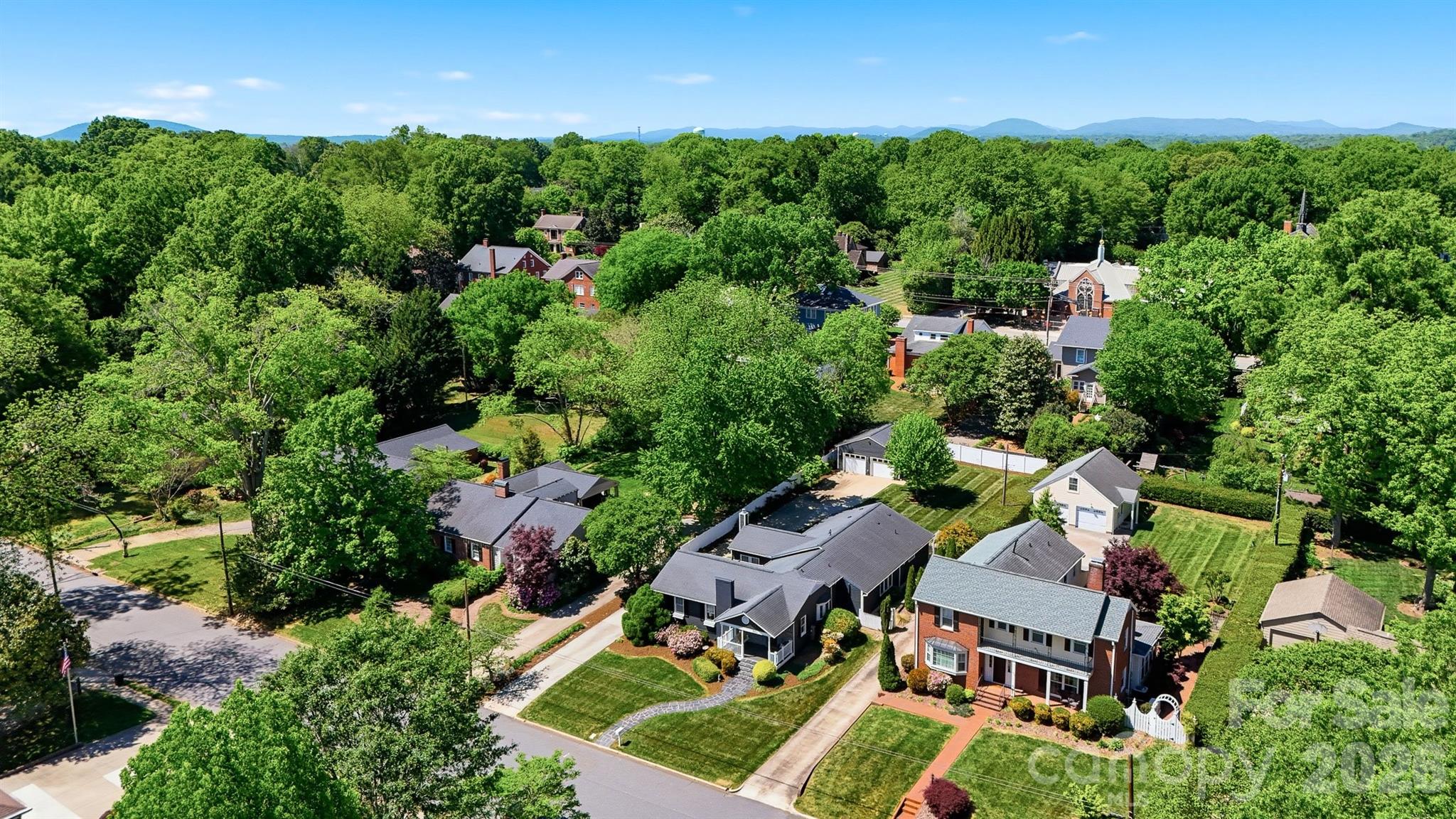 543 5th Street Northwest Hickory, NC 28601 - Photo 40 of 43 an aerial view of multiple house