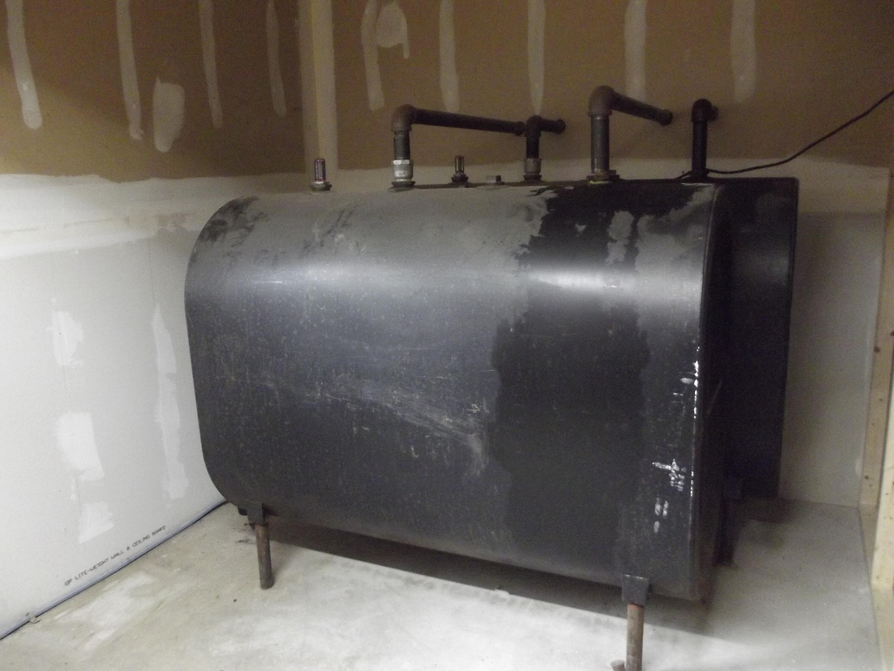 336 Williams Road Newport, ME 04953 - Photo 16 of 22 Dual_fuel_tanks