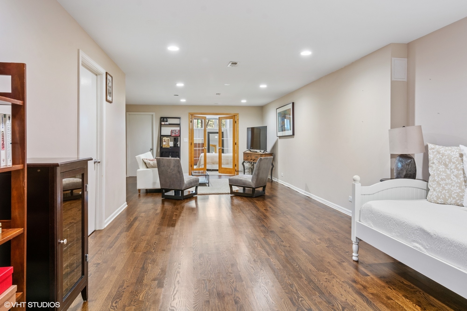 910 South Morgan Street Chicago, IL 60607 - Photo 19 of 25