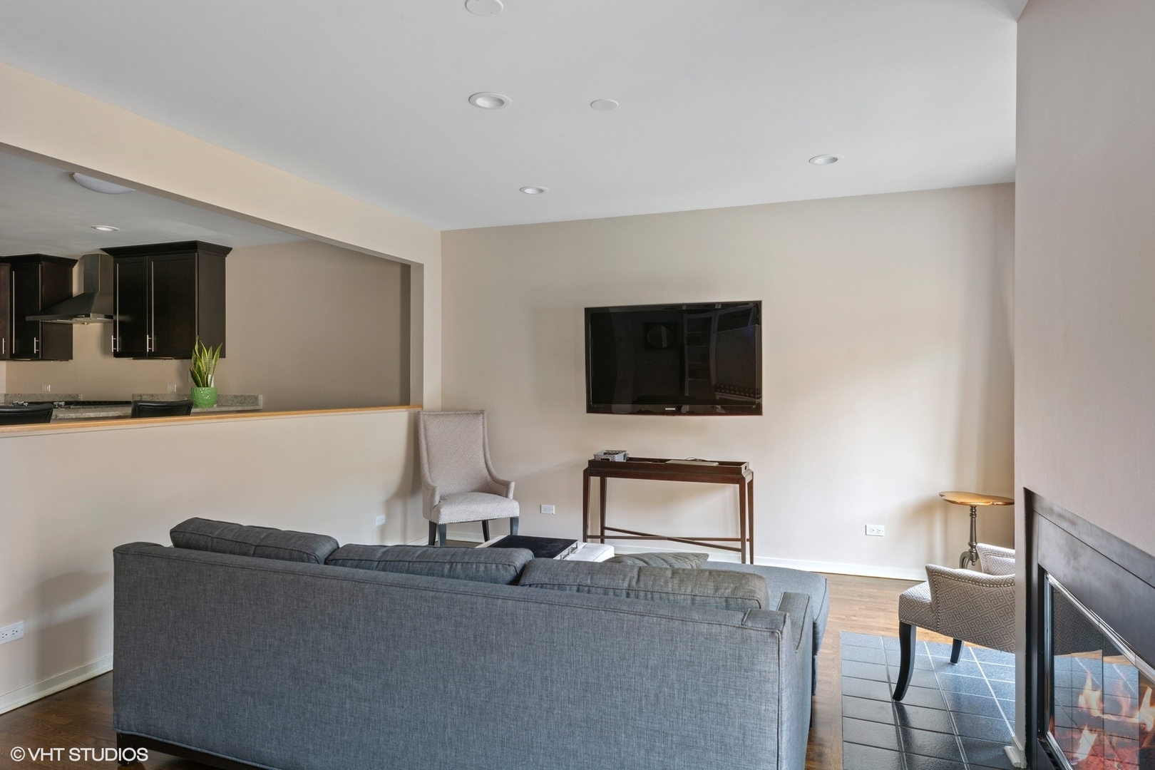 910 South Morgan Street Chicago, IL 60607 - Photo 9 of 25