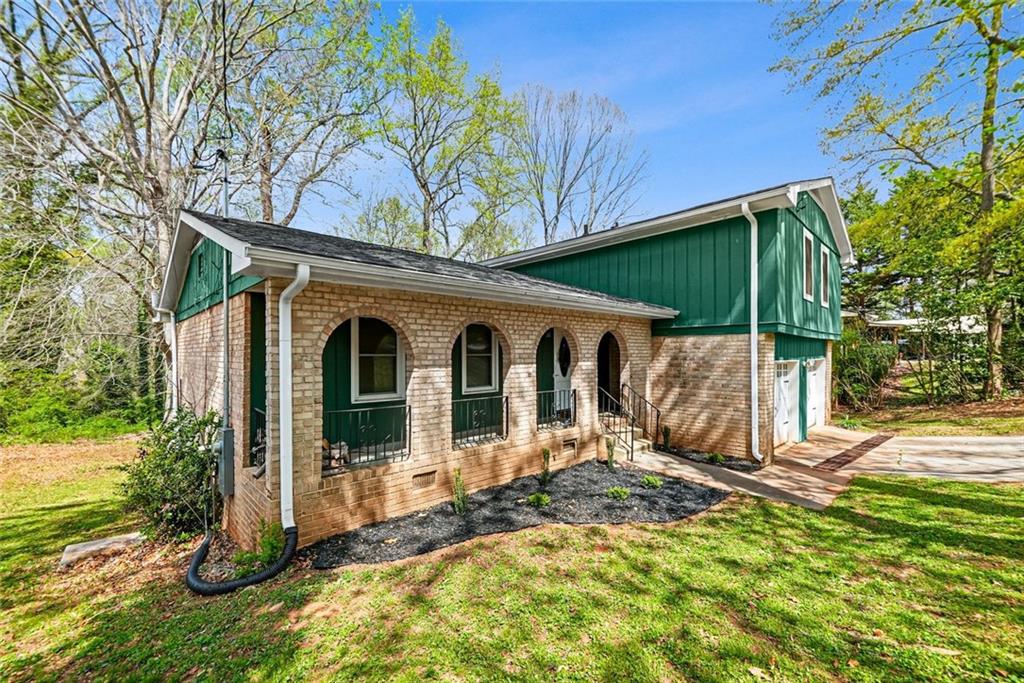 2291 Chevy Chase Lane Decatur, GA 30032 - Photo 3 of 36