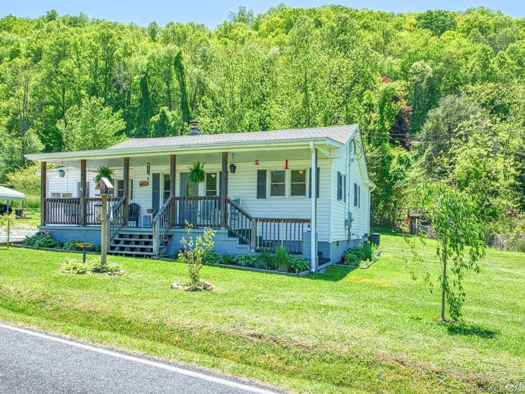 362 Camp Branch Road Waynesville, NC 28786 - Photo 2 of 30 Gallery Image 2