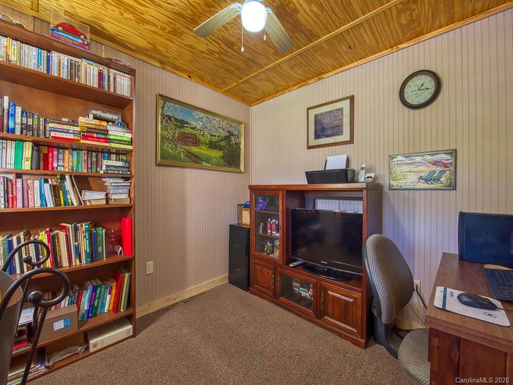 362 Camp Branch Road Waynesville, NC 28786 - Photo 14 of 30 Gallery Image 14