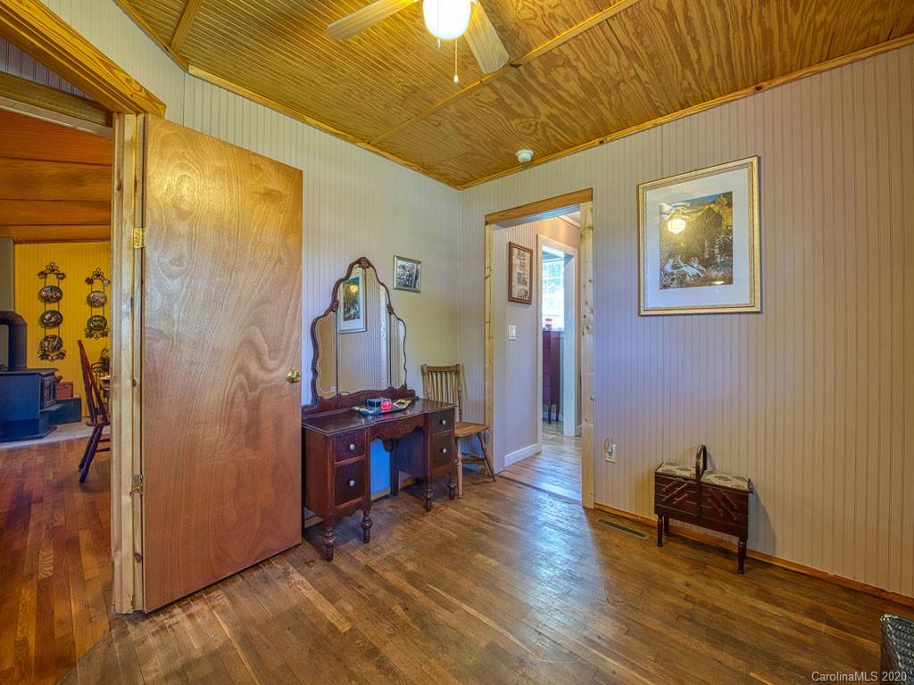 362 Camp Branch Road Waynesville, NC 28786 - Photo 25 of 30 Gallery Image 25