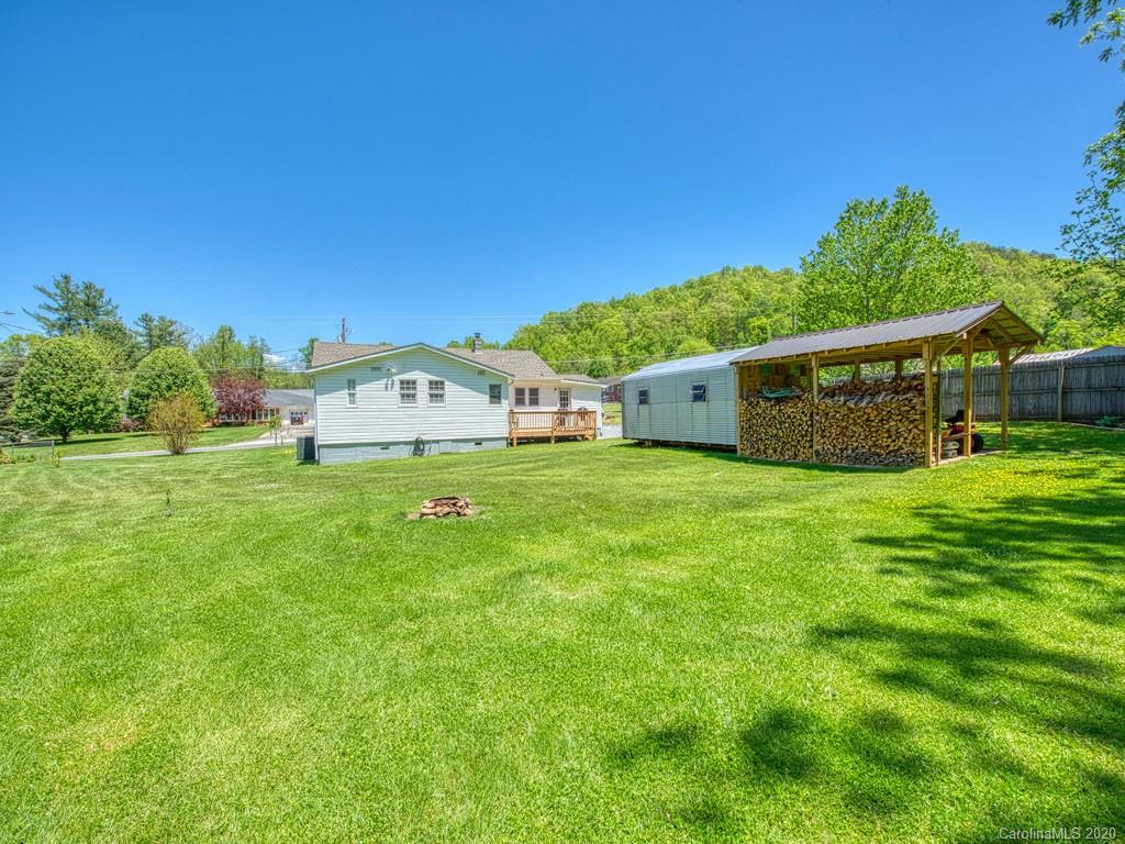 362 Camp Branch Road Waynesville, NC 28786 - Photo 4 of 30 Gallery Image 4