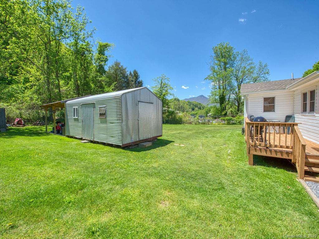 362 Camp Branch Road Waynesville, NC 28786 - Photo 6 of 30 Gallery Image 6