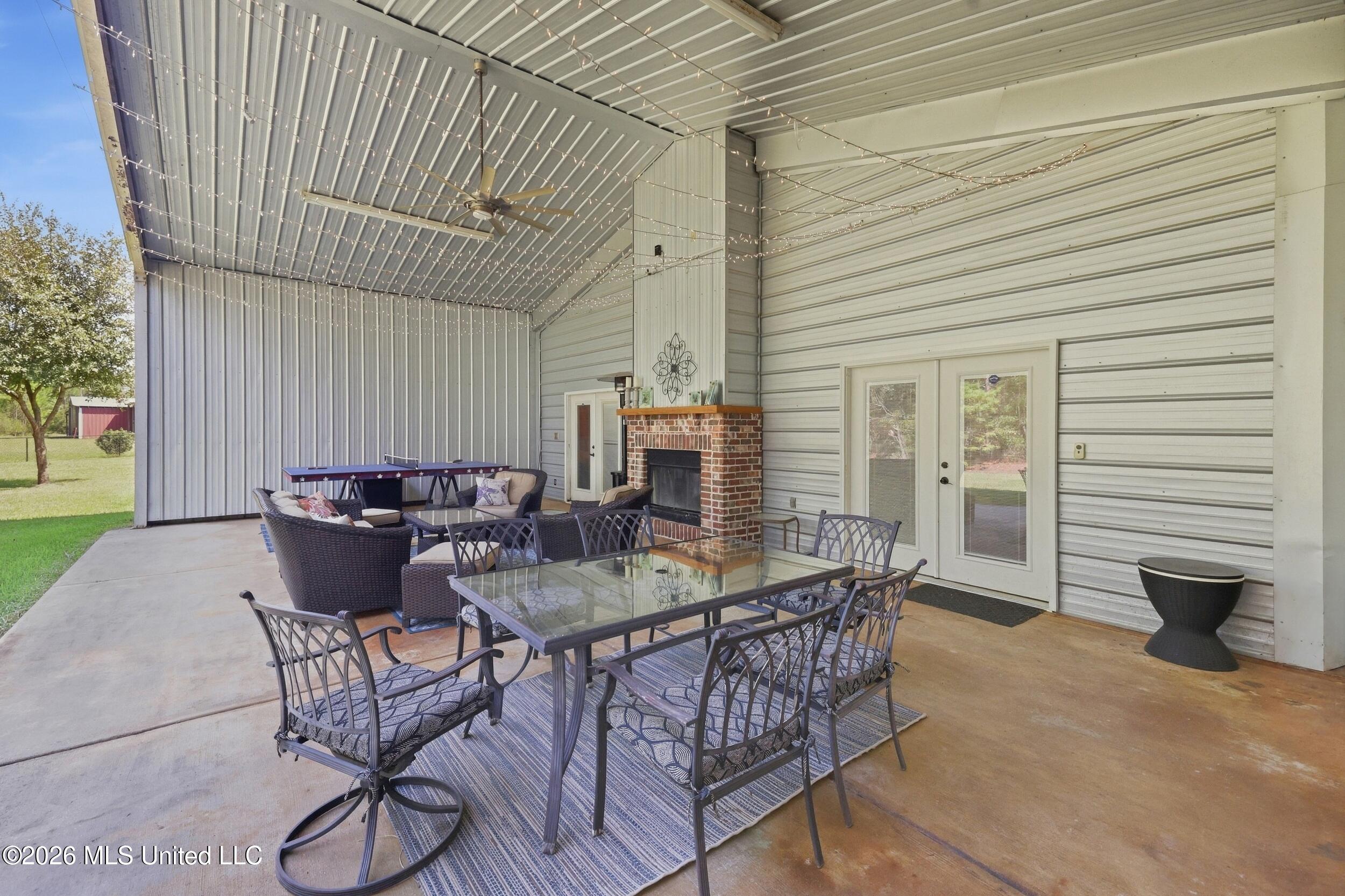 7405 Old Fort Bayou Road Ocean Springs, MS 39564 - Photo 71 of 85 92_r6__2319