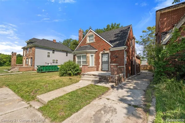 $2,100 | 4220 Webb Street, Detroit, MI 48204
