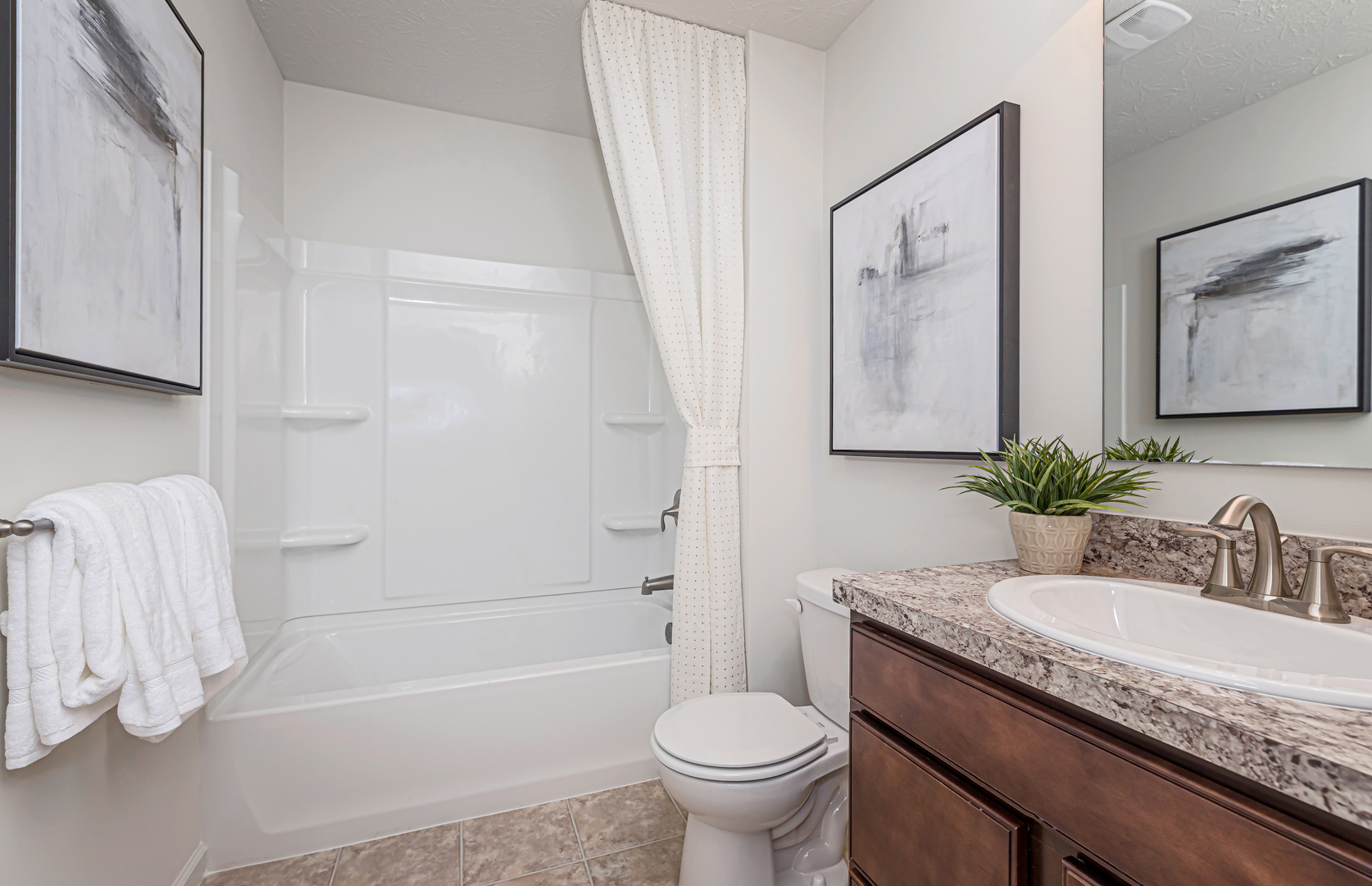 68 Somerset Circle Wheaton, IL 60189 - Photo 33 of 44