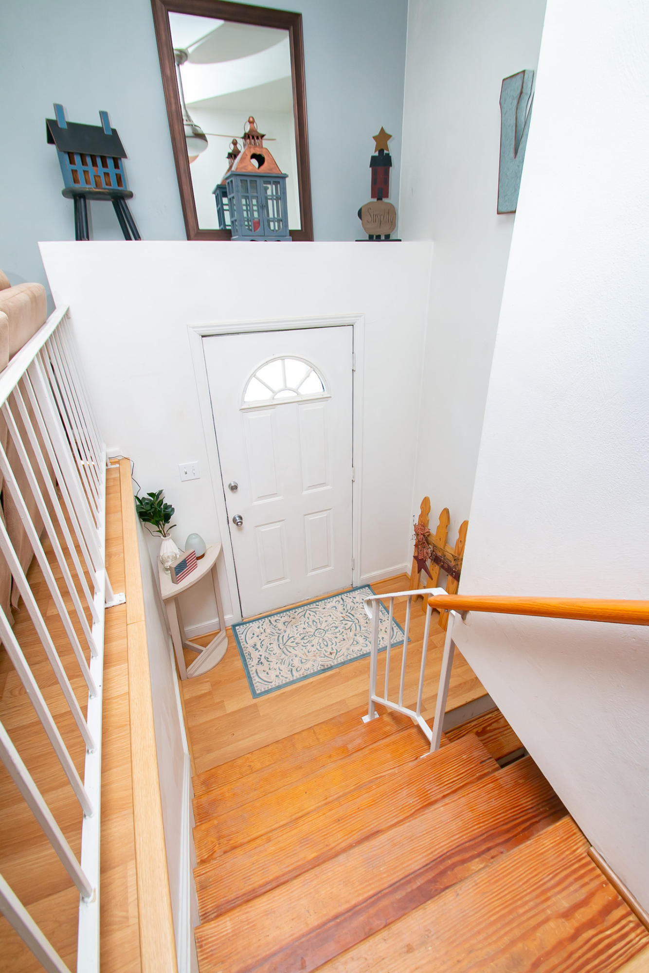 3022 Bandy Road Roanoke, VA 24014 - Photo 2 of 50 a living room with wooden floor and furniture