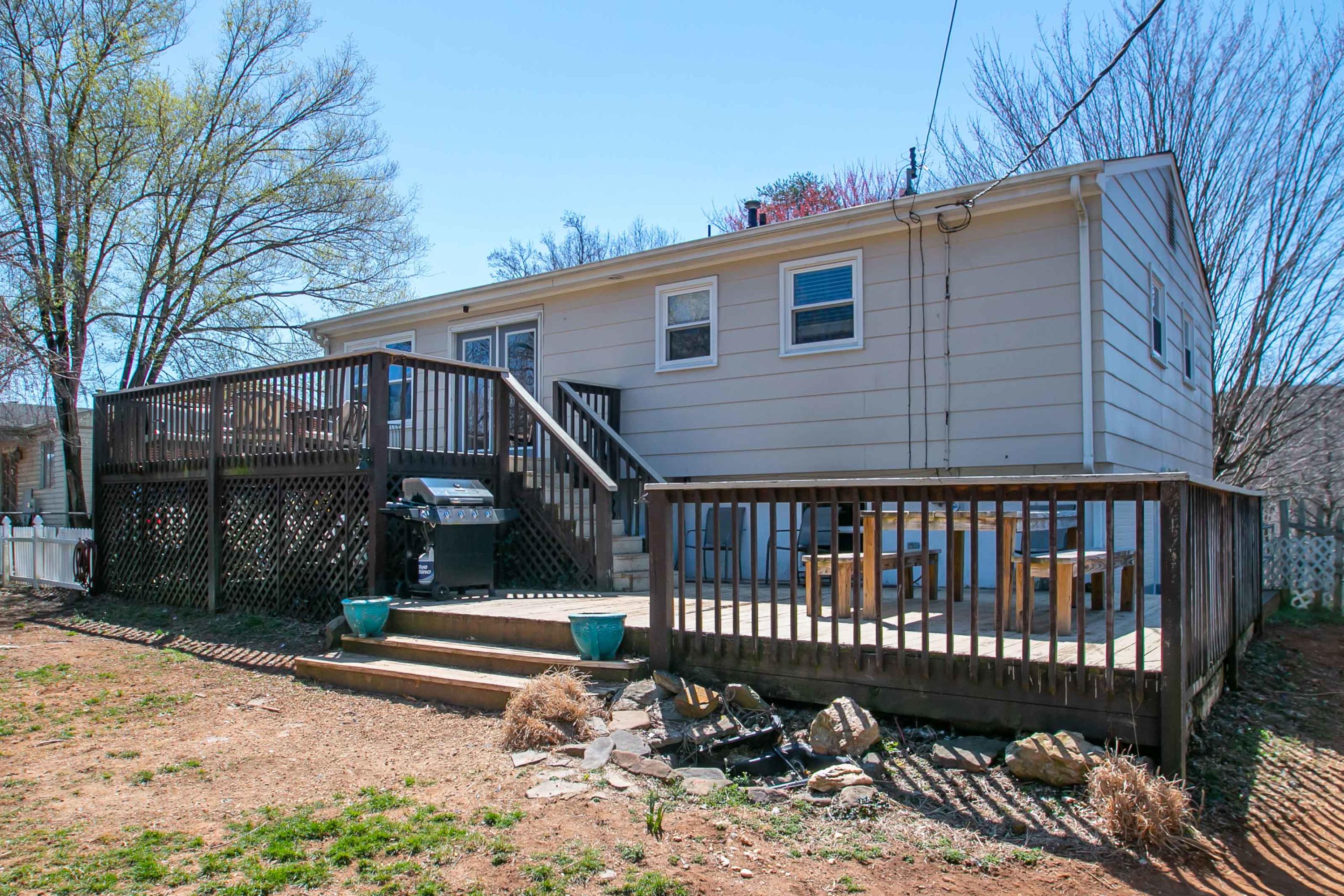 3022 Bandy Road Roanoke, VA 24014 - Photo 47 of 50 a view of a deck with a yard