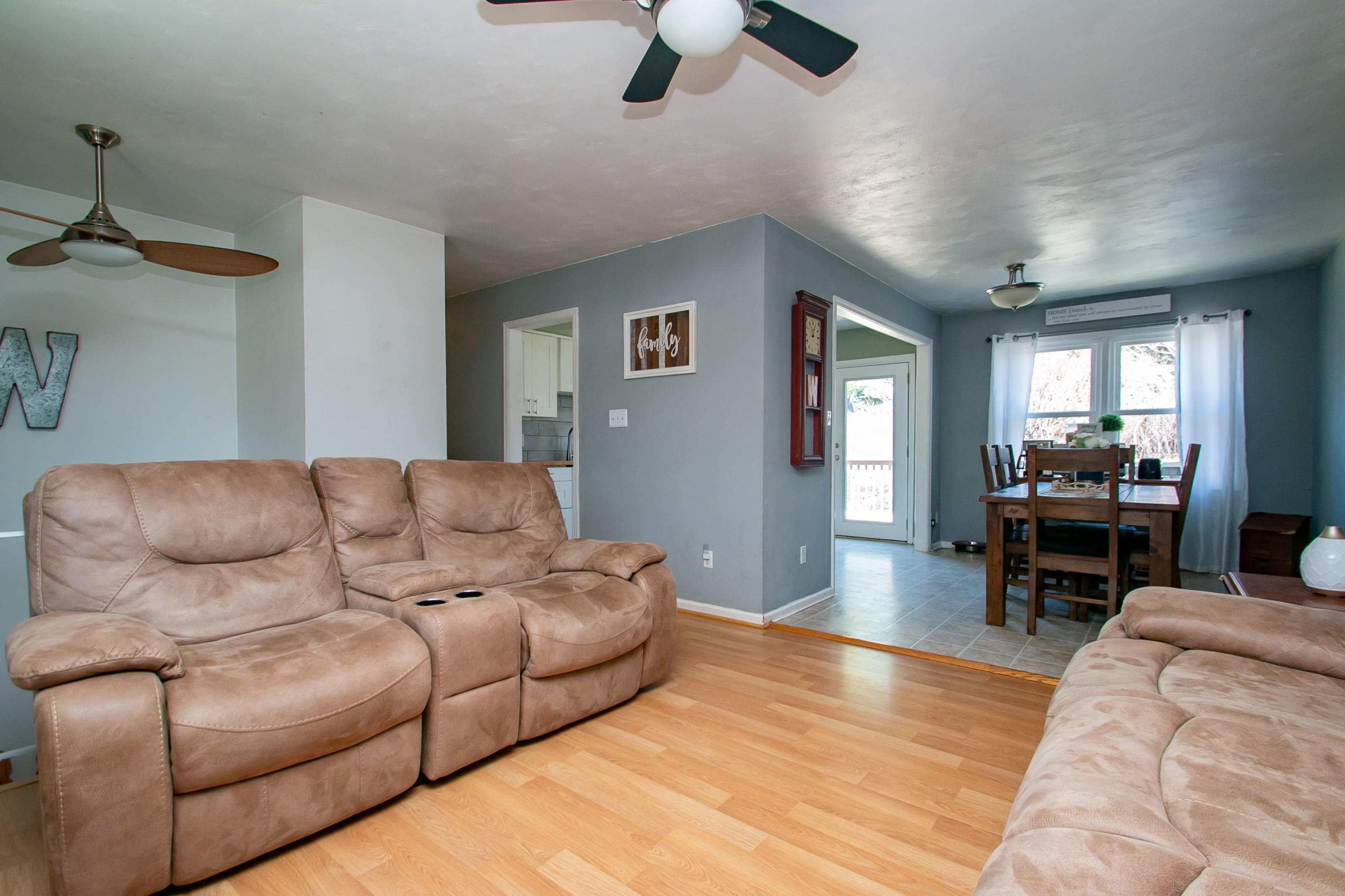 3022 Bandy Road Roanoke, VA 24014 - Photo 6 of 50 a large living room with furniture