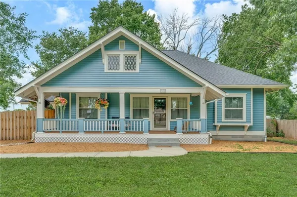 $395,000 | 3112 155th Street, Basehor, KS 66007
