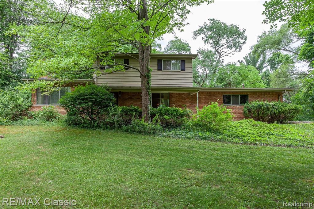 30535 Pear Ridge Farmington Hills, MI 48334 - Photo 47 of 51