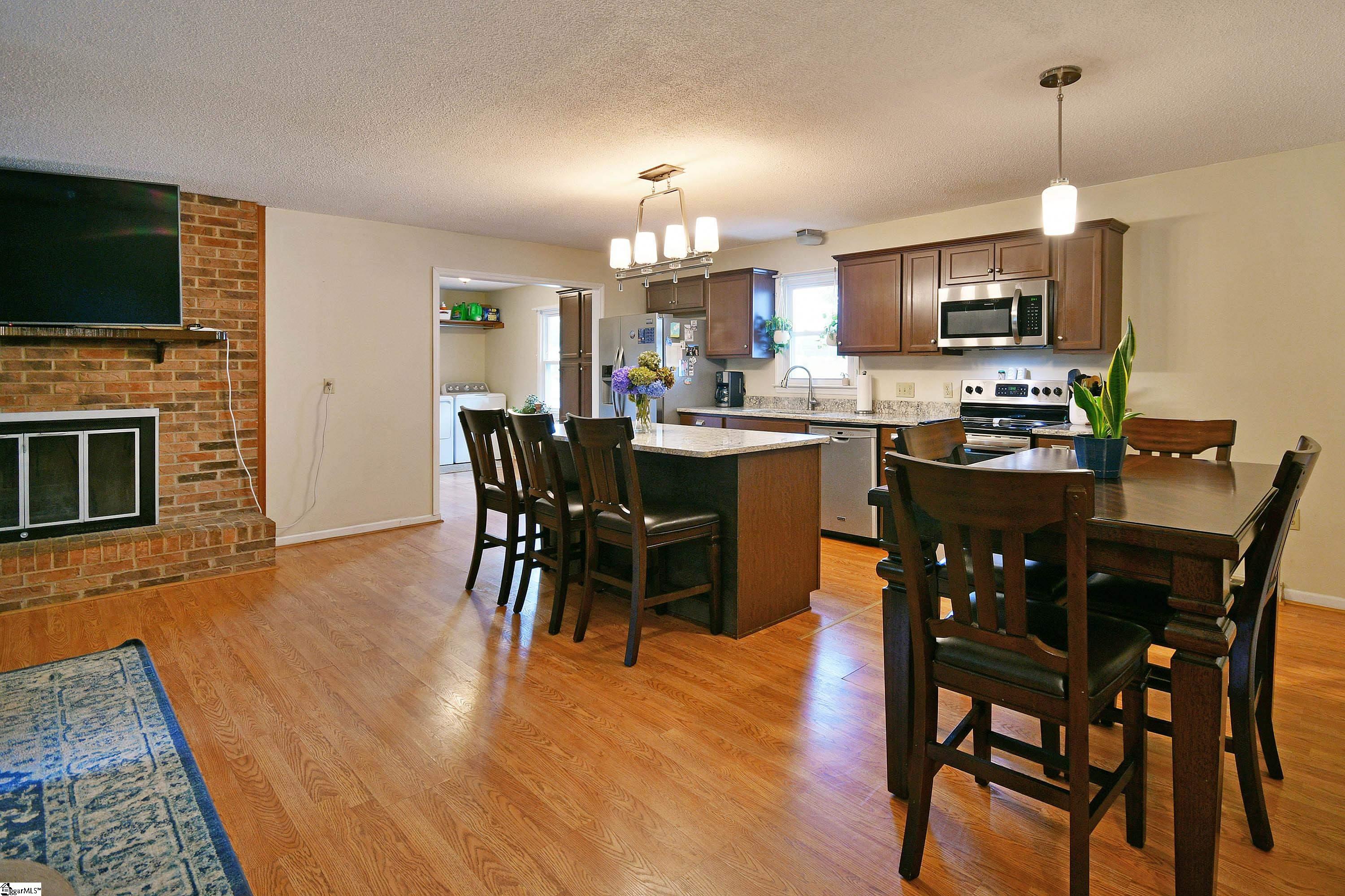 222 Evans Road Easley, SC 29640 - Photo 9 of 36 Gallery Image 9