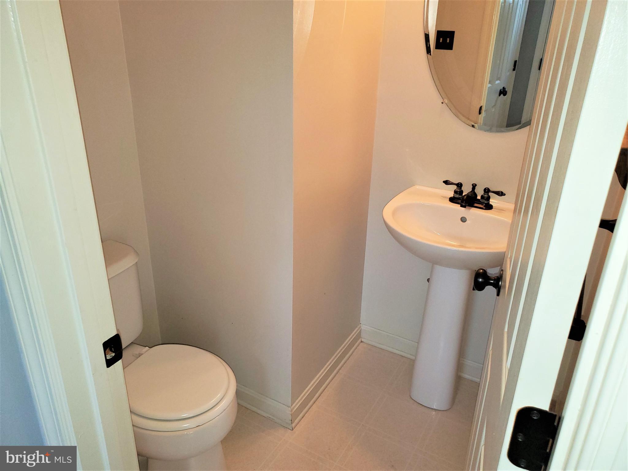 505 Buttonwoods Road Elkton, MD 21921 - Photo 7 of 17 Half bath
