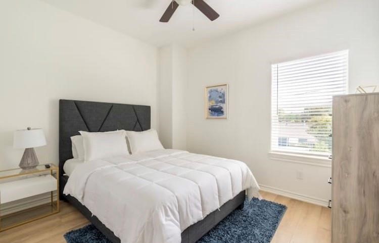 3231 Real Street, Unit B Houston, TX 77087 - Photo 8 of 14 Bedroom 2