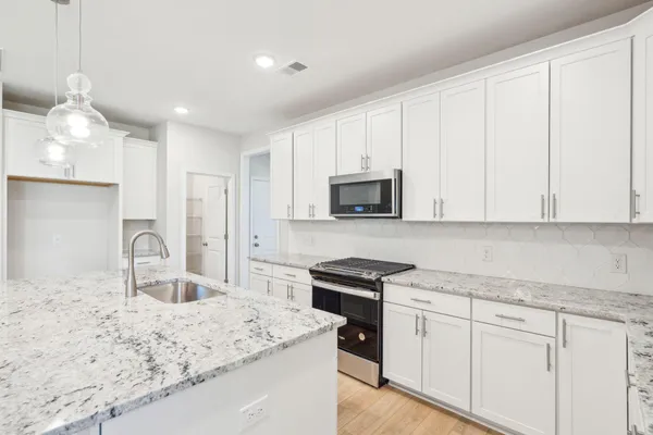 $456,400 | 119 Twisted Oak Trail, Elloree, SC 29047