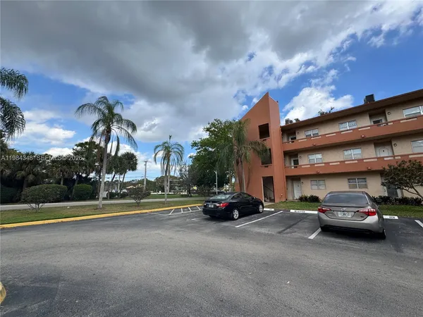 $135,000 | 8810 West McNab Road, Unit 203, Fort Lauderdale, FL 33321