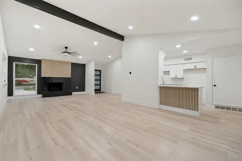 $385,000 | 2909 Silverton Drive, Dallas, TX 75229