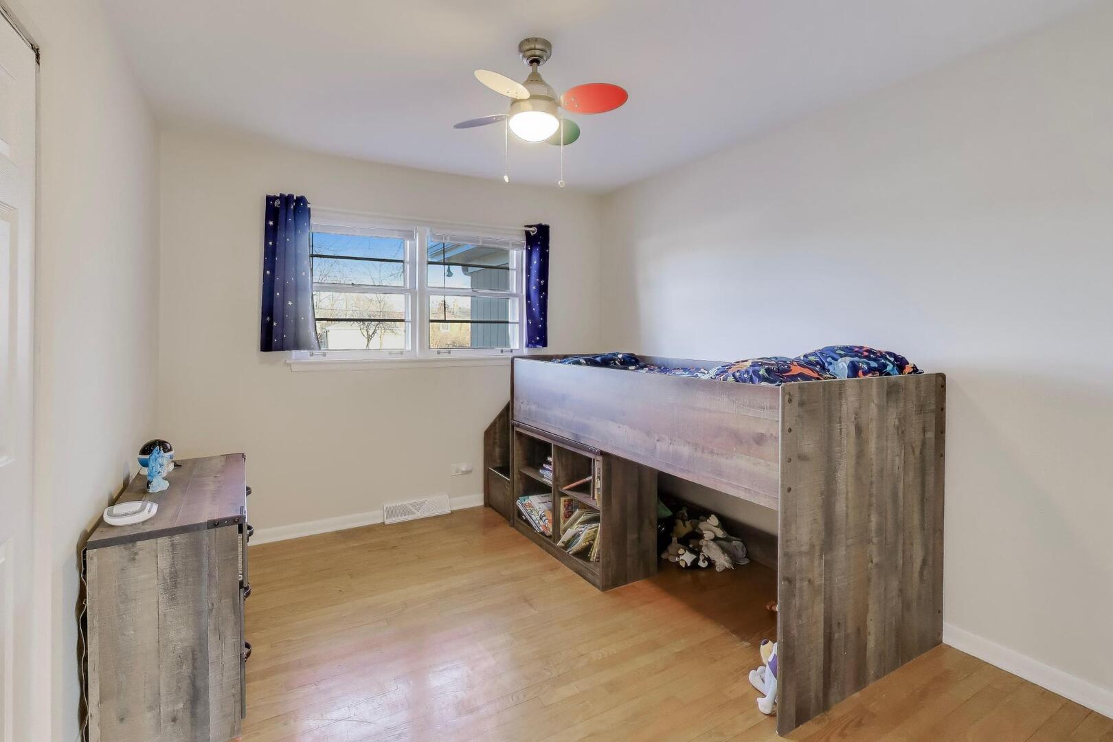 4N405 2nd Avenue Addison, IL 60101 - Photo 15 of 30