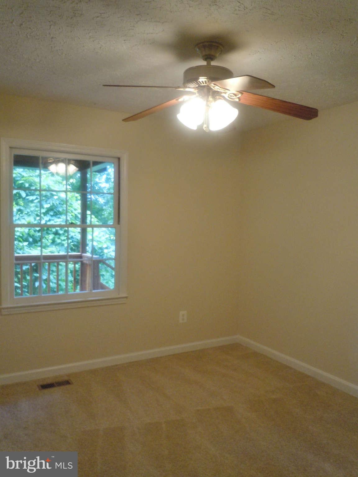 675 Jonathan Road Linden, VA 22642 - Photo 9 of 15 Bedroom