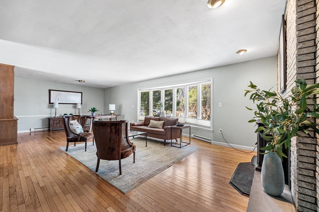 223 Chickering Road North Andover, MA 01845 - Photo 9 of 35 Gallery Image 9